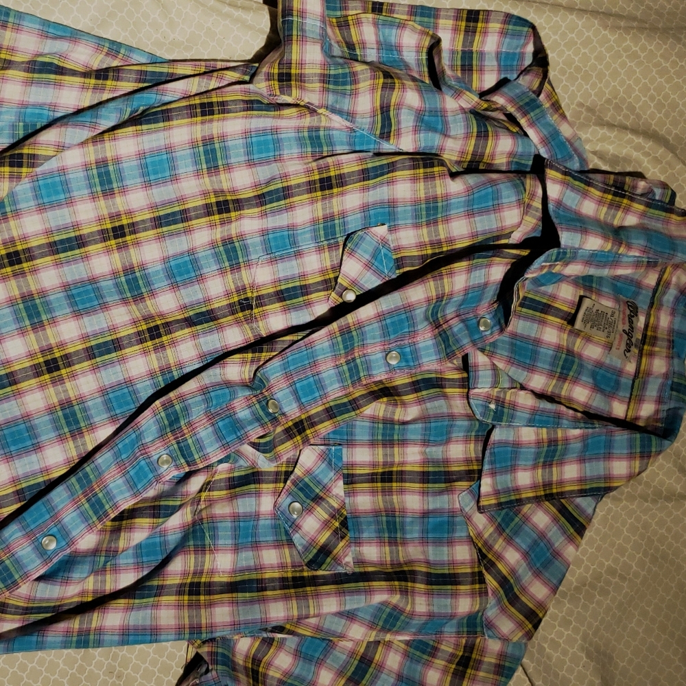 Womens button down short sleeve